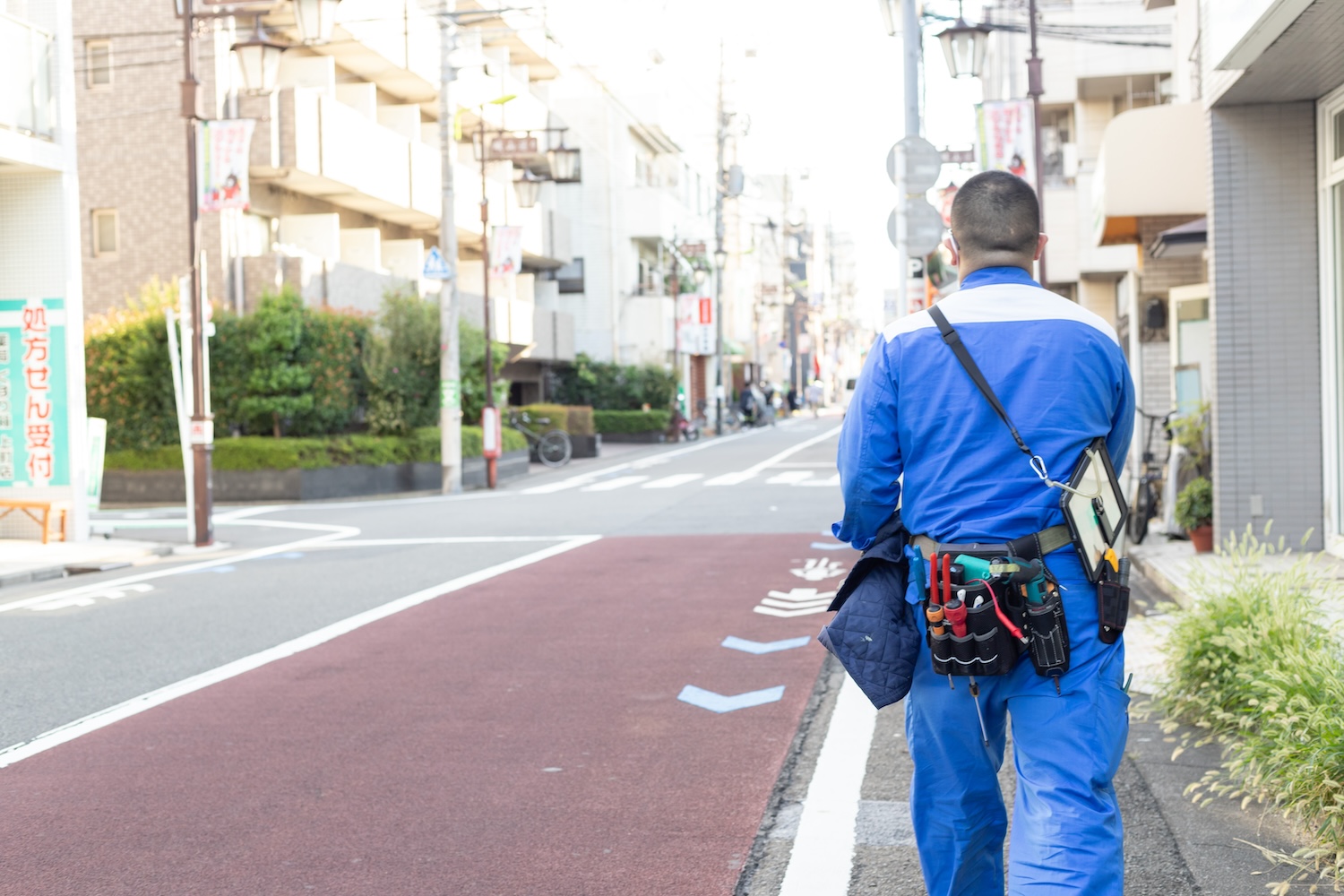 お客さま宅へ向かっている様子