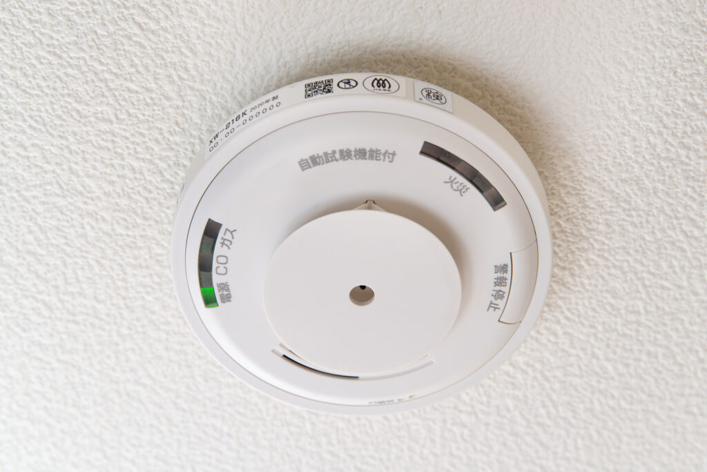 ガス給湯器がガス臭い！すぐにやるべきこと・やってはいけないことは？修理や予防策について
